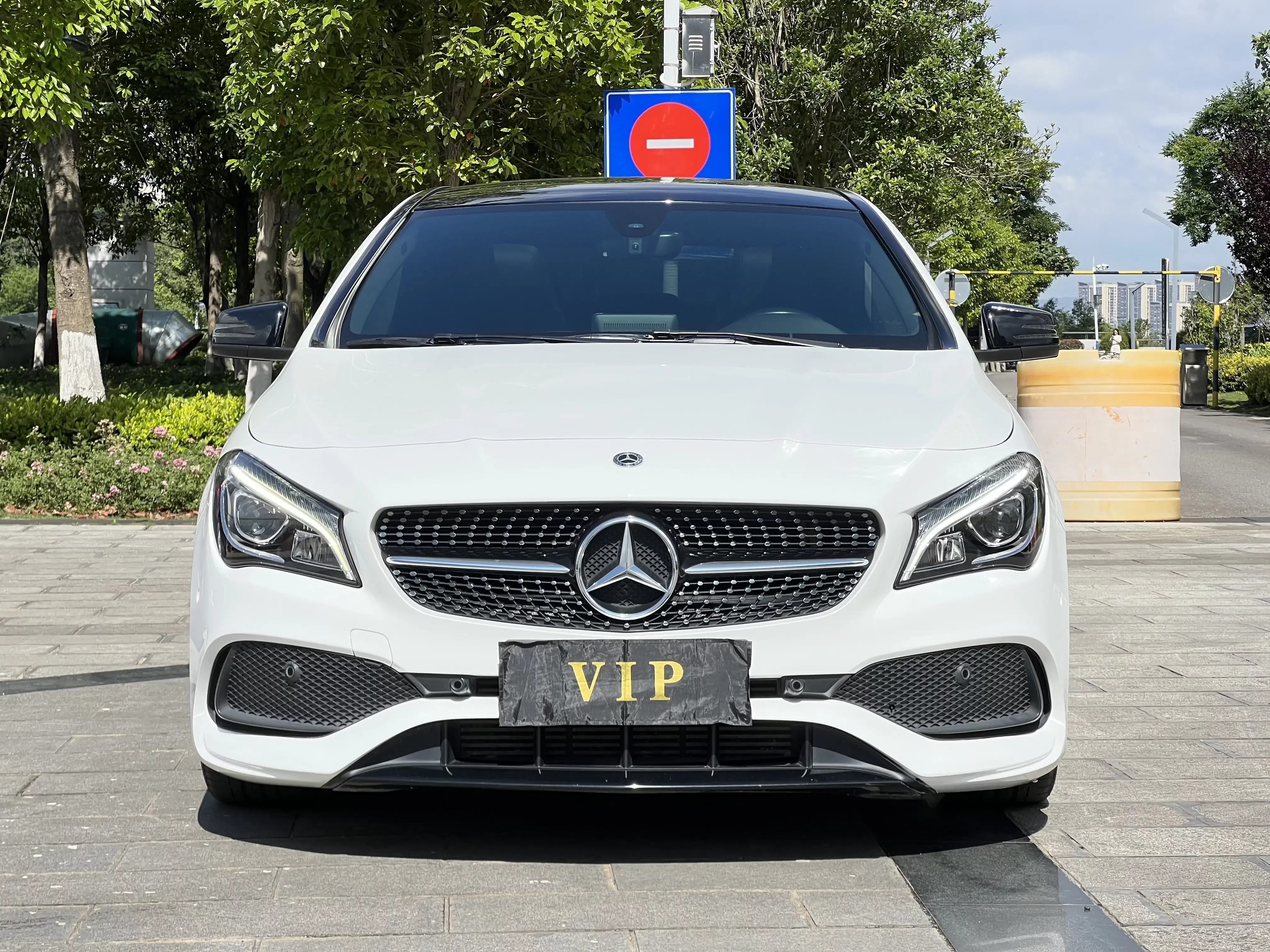 Mercedes-Benz CLA (Imported)