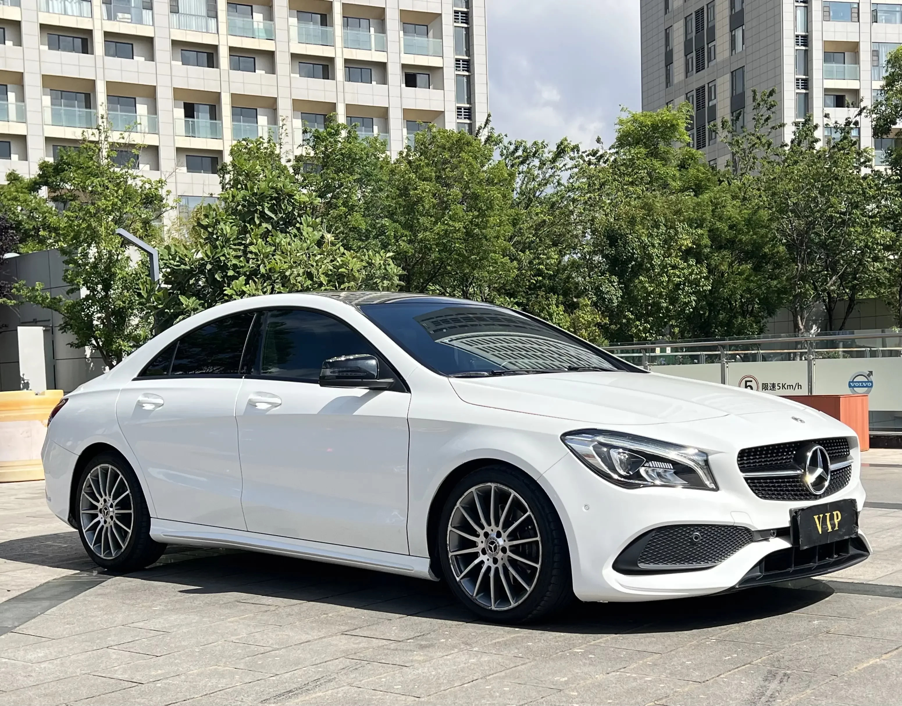 Mercedes-Benz CLA (Imported)