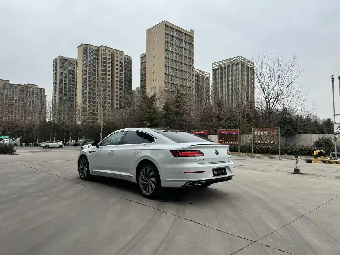 Volkswagen Arteon
