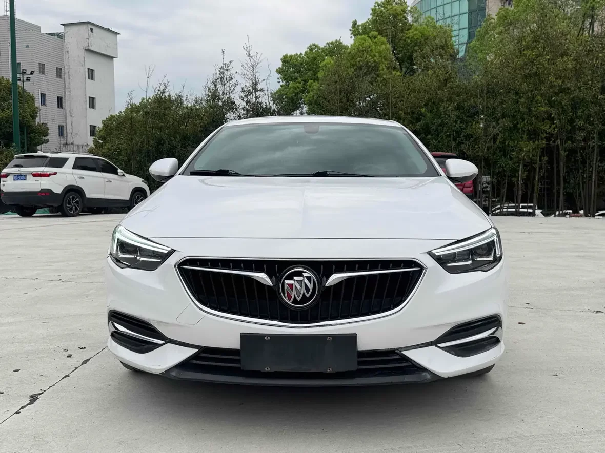 Buick Majesty