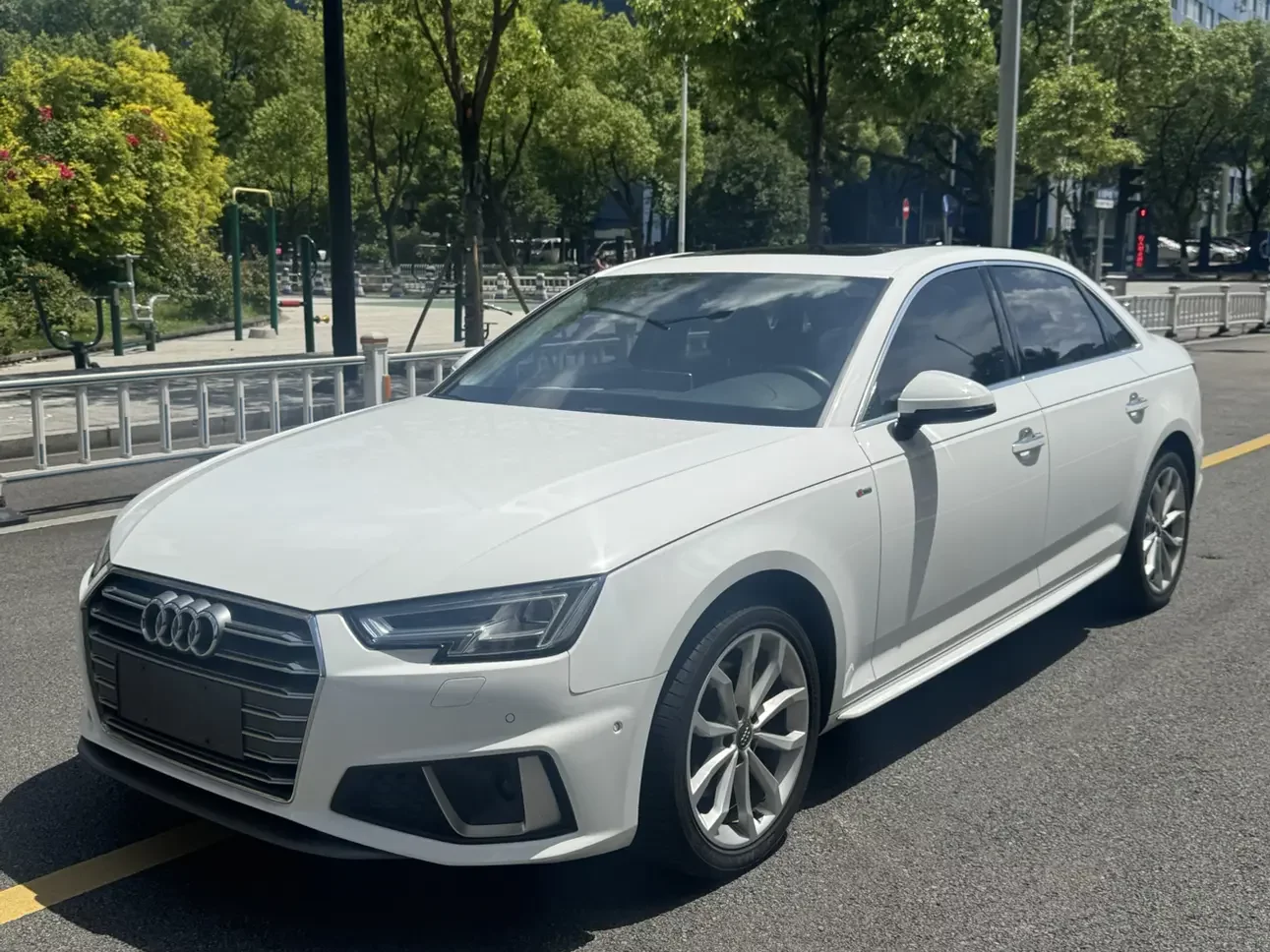 Audi A4L