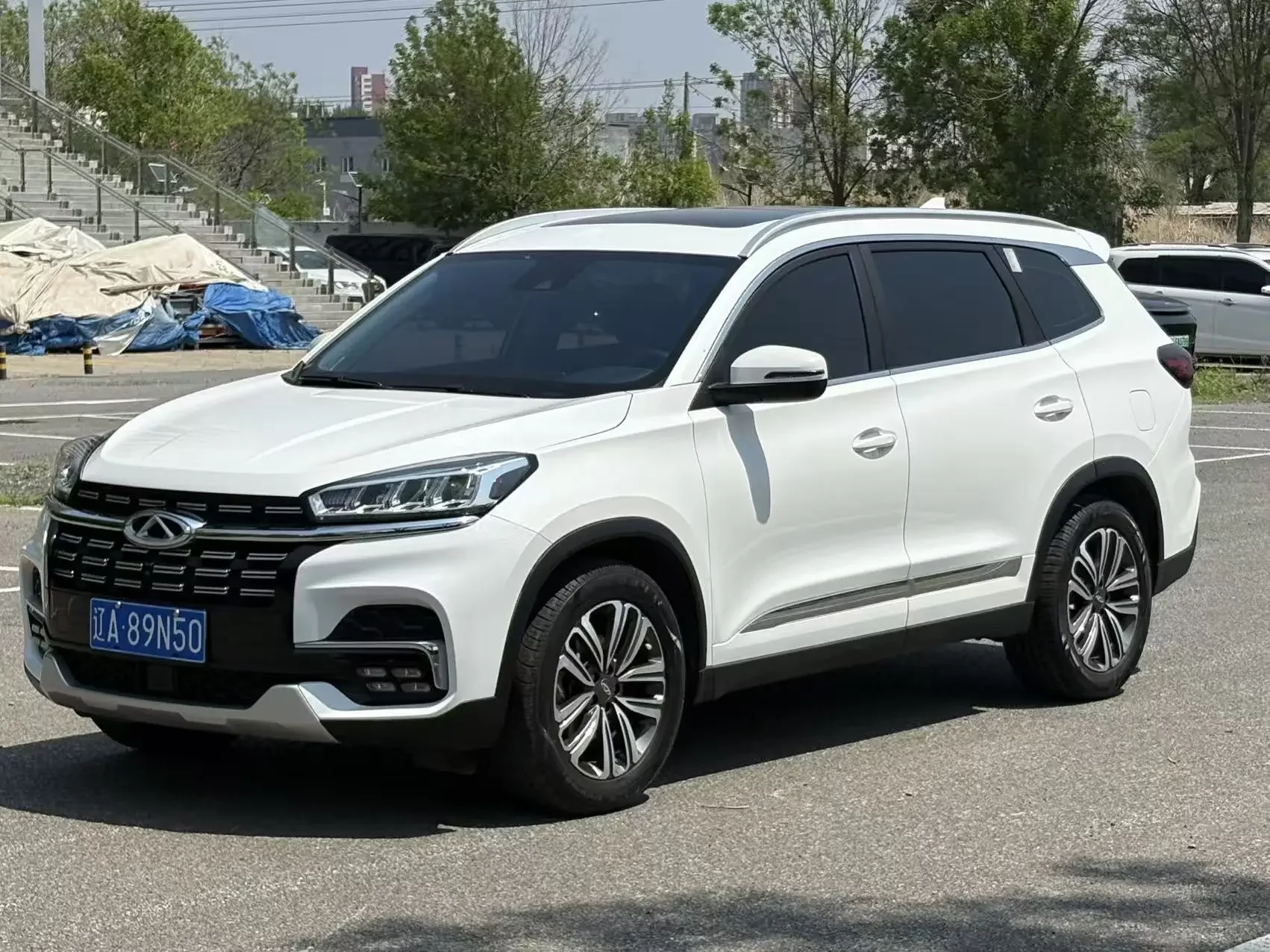 Chery Tiggo 8