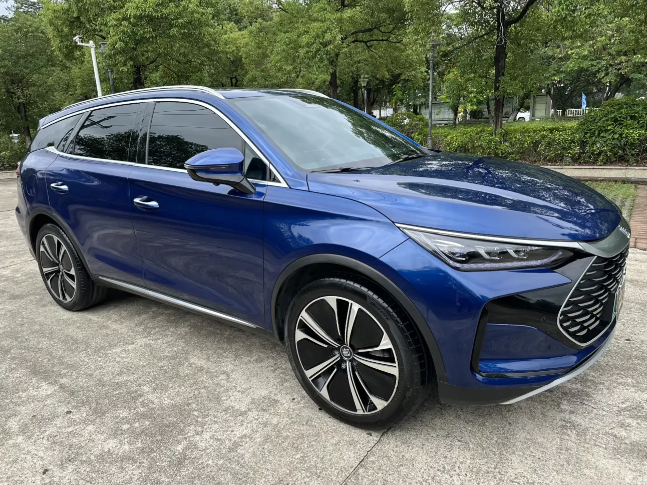 BYD Tang DM