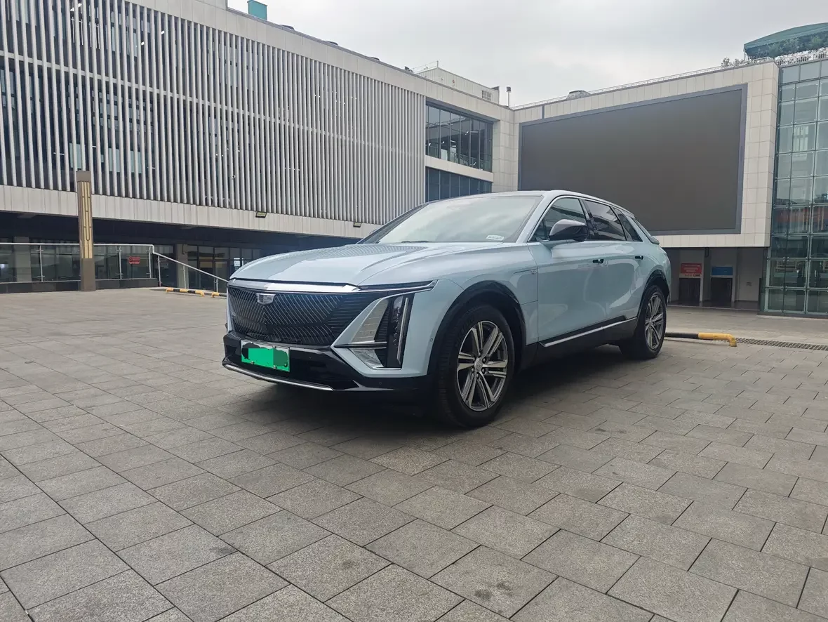 Cadillac IQ Ruige