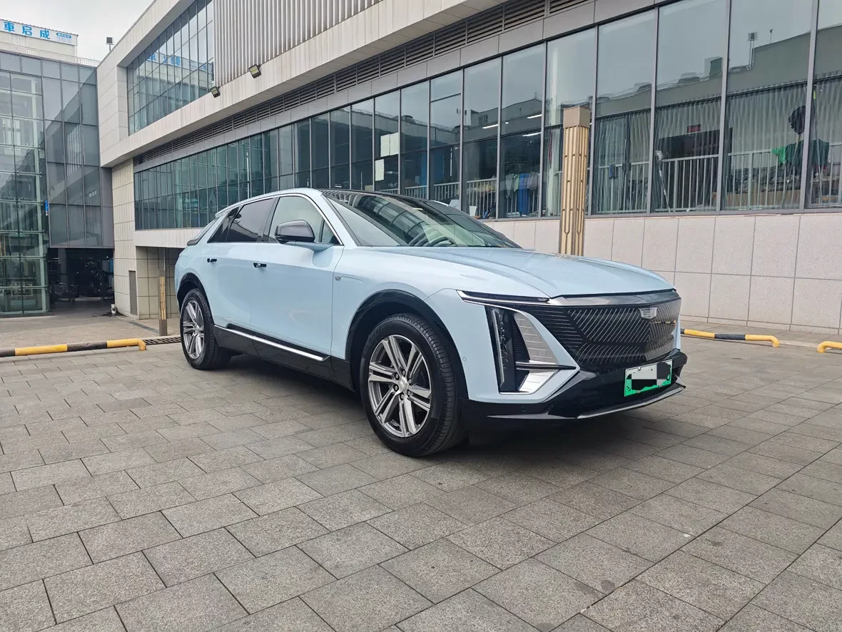 Cadillac IQ Ruige