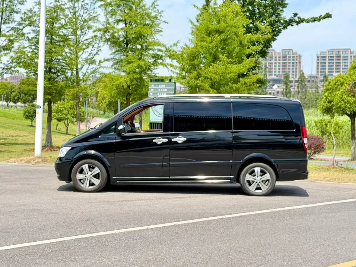 Mercedes-Benz Viano