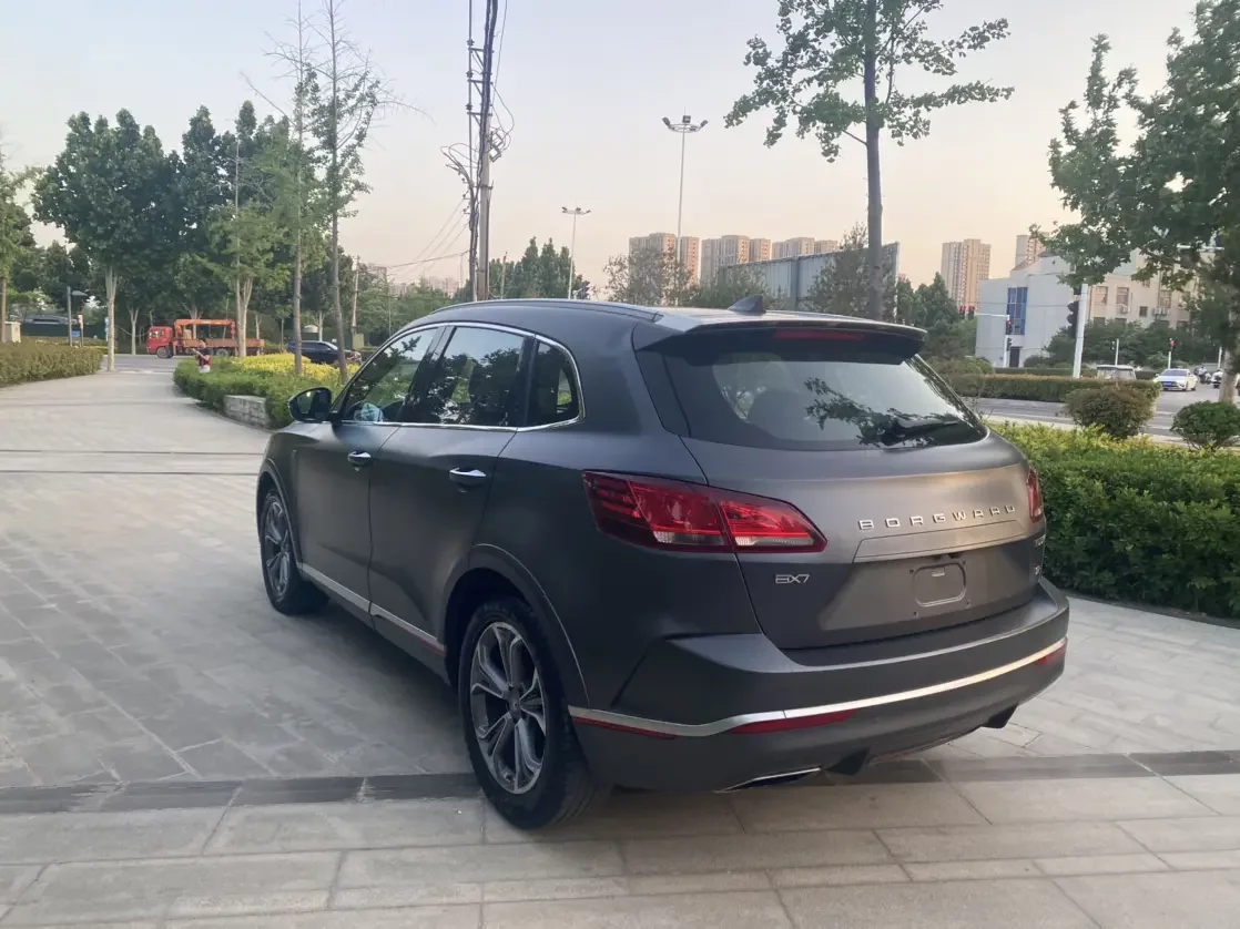 Borgward BX7
