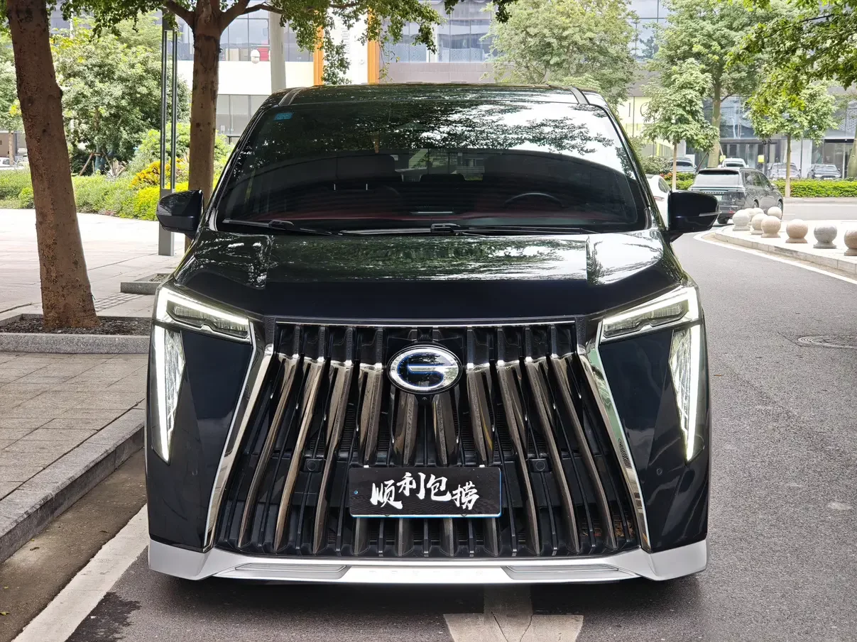 GAC Trumpchi M8