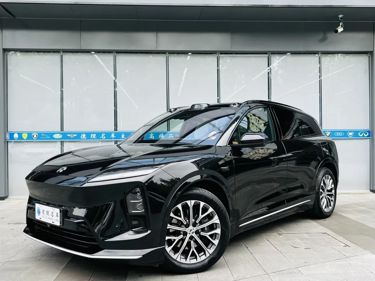 NIO ES6