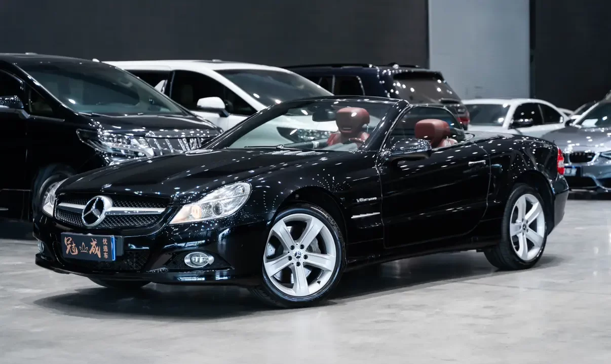 Mercedes-Benz SL Class