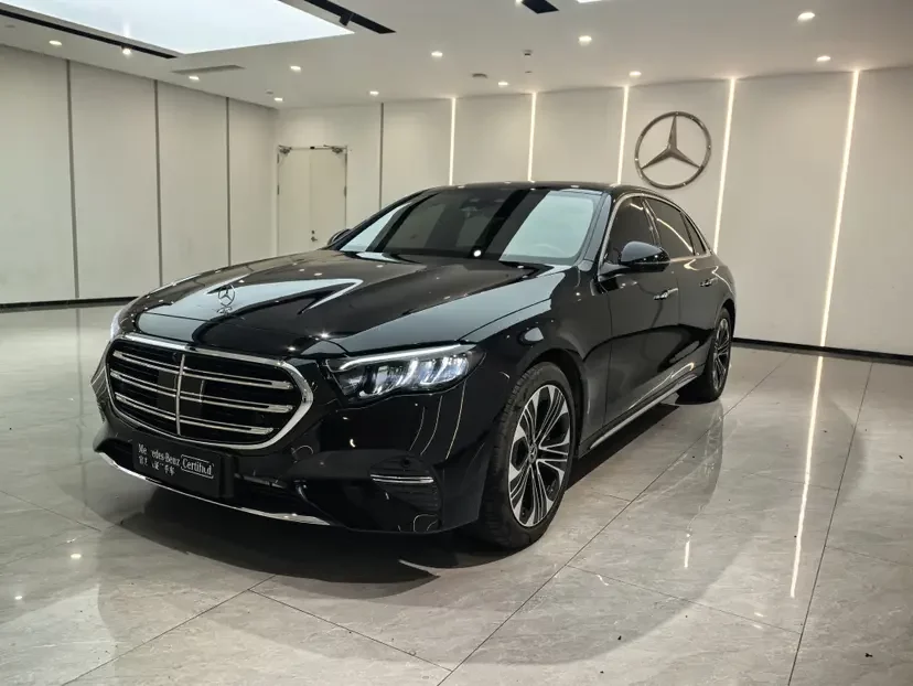 Mercedes-Benz E-Class PHEV