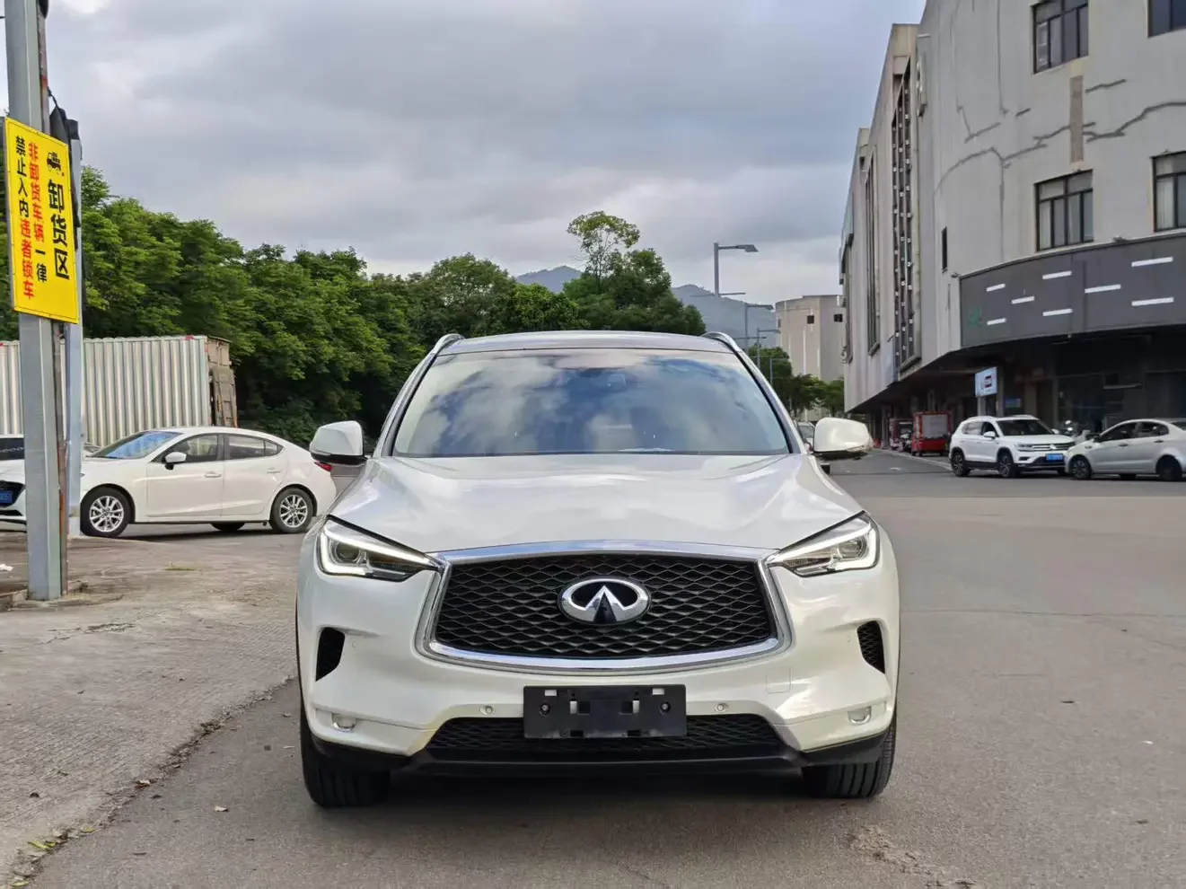 Infiniti QX50