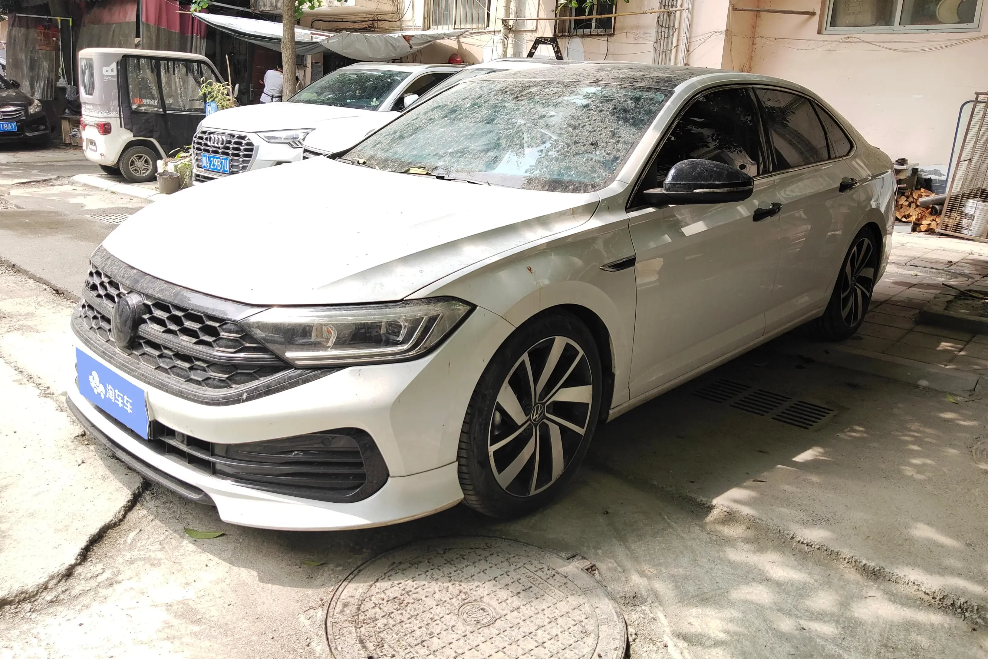 Volkswagen Sagitar
