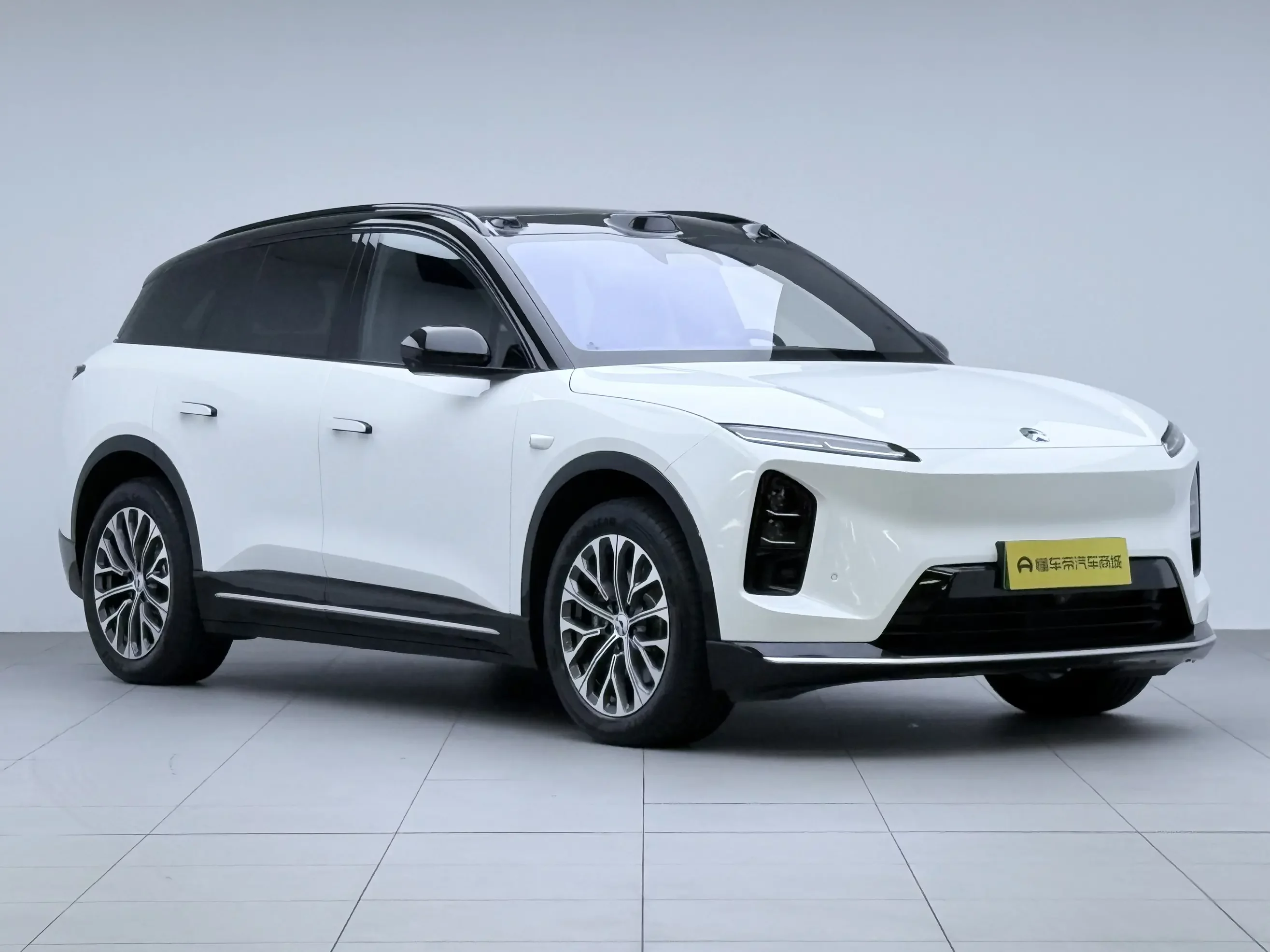 NIO ES6