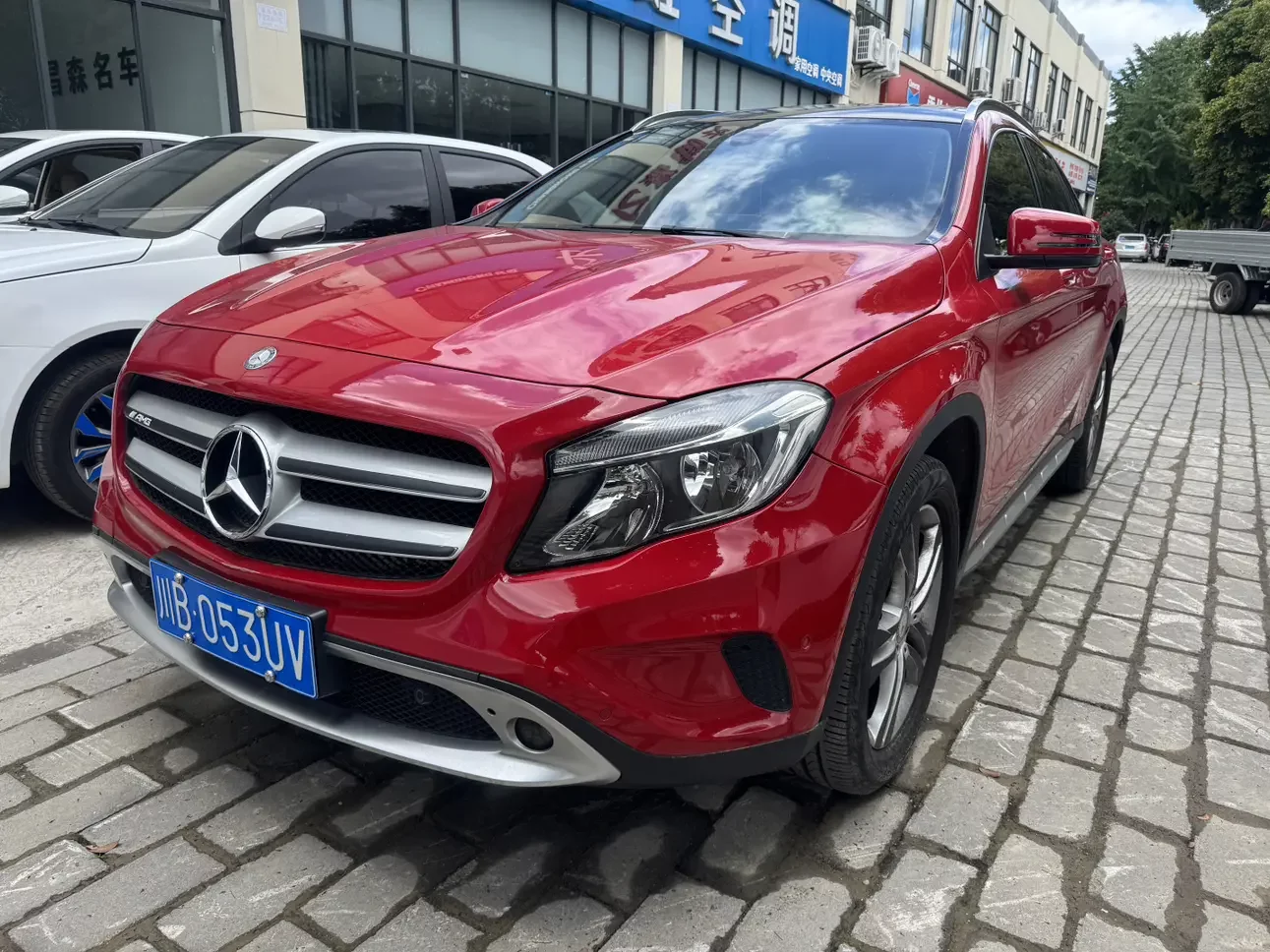 Mercedes-Benz GLA