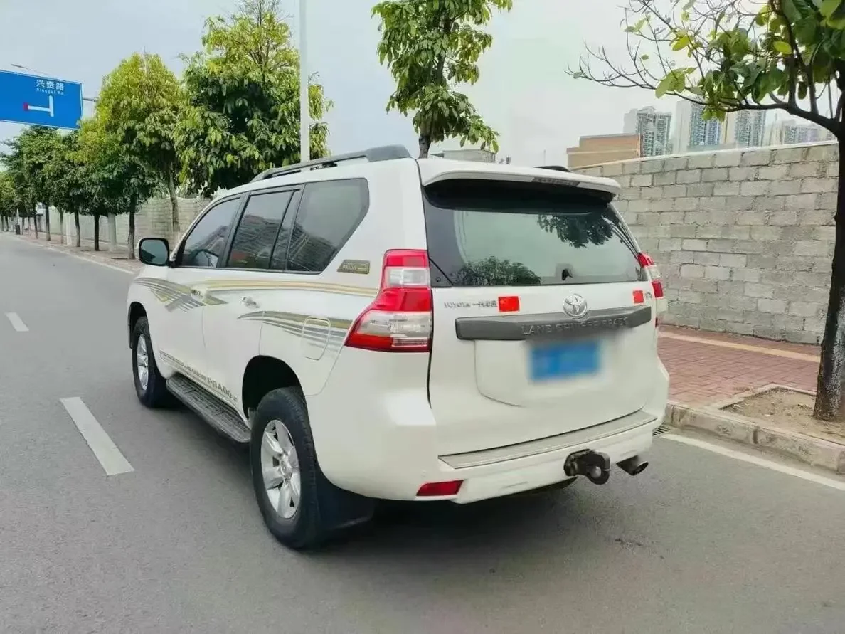 Toyota prado