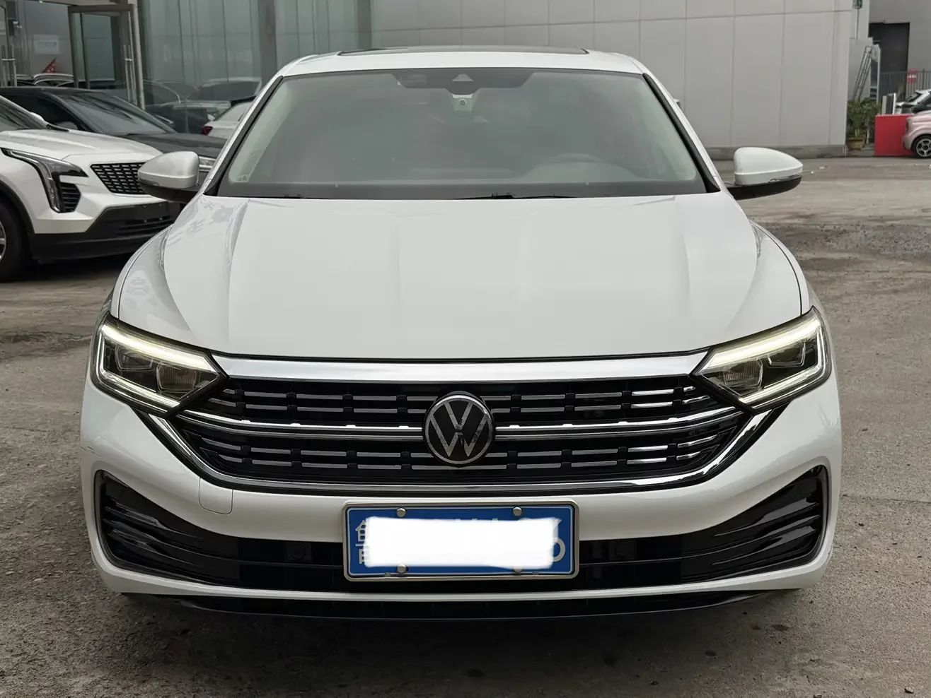 Volkswagen Sagitar