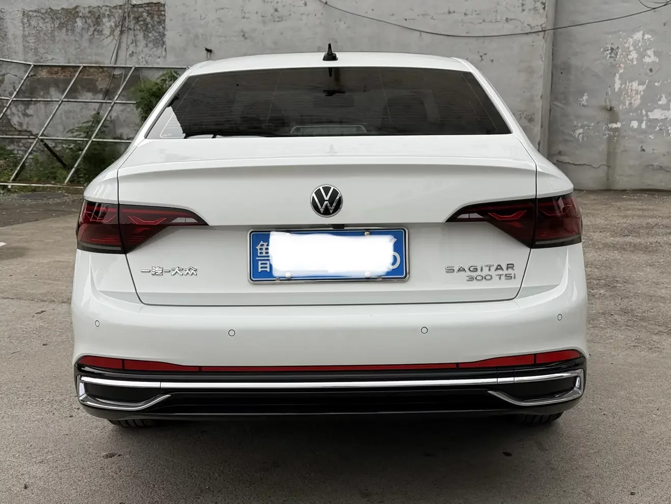 Volkswagen Sagitar