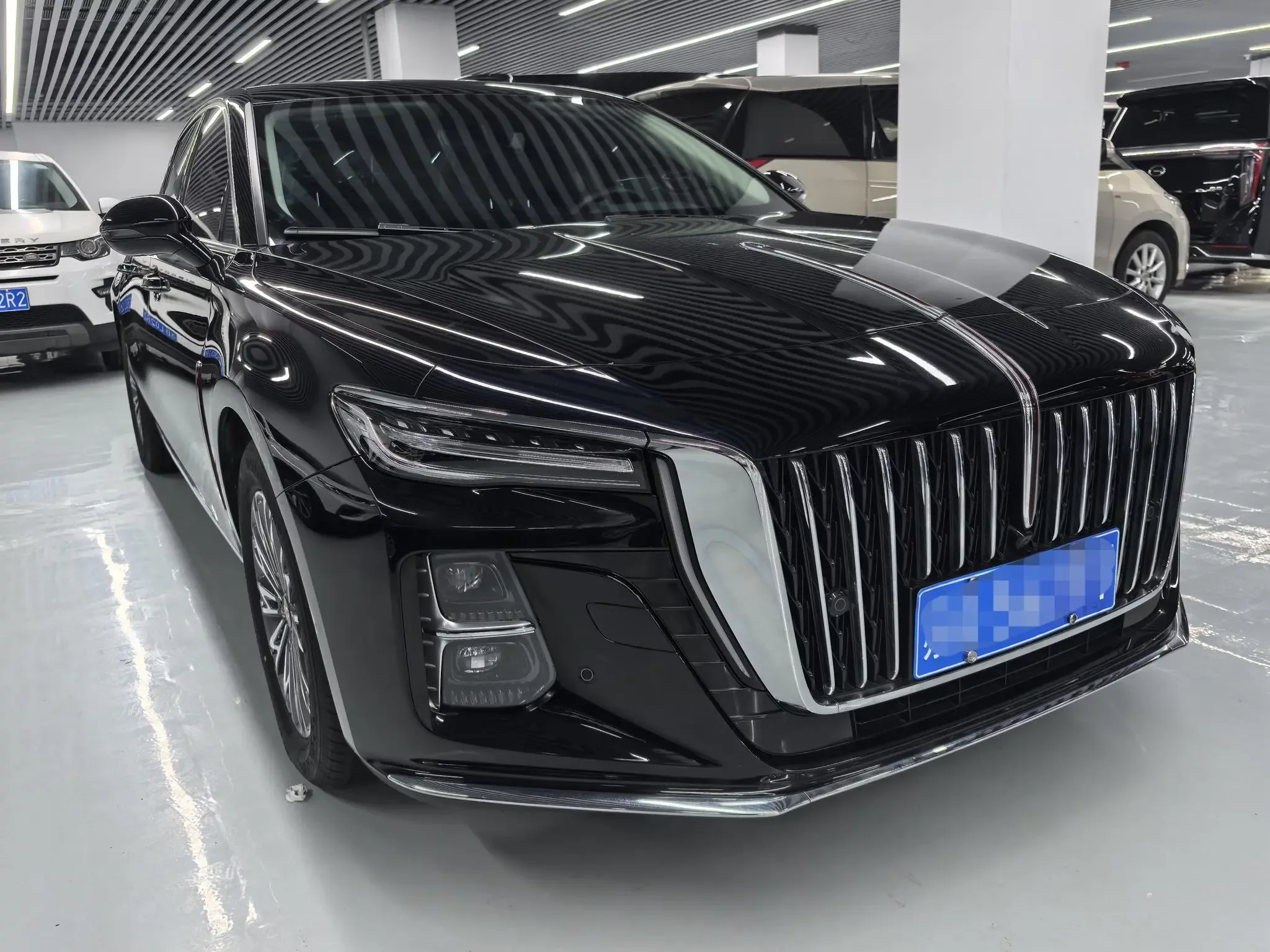 Hongqi H5
