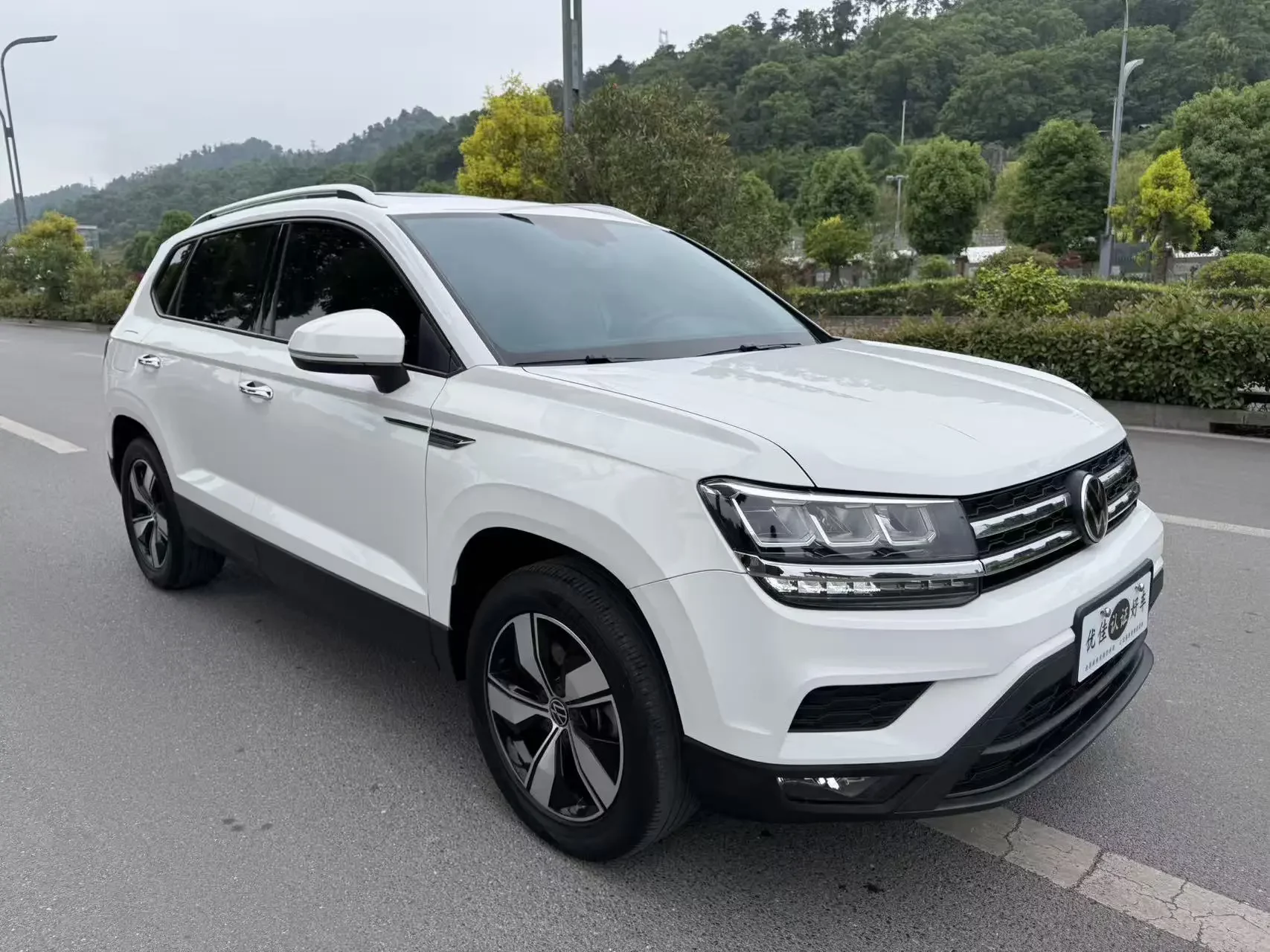 Volkswagen Tharu