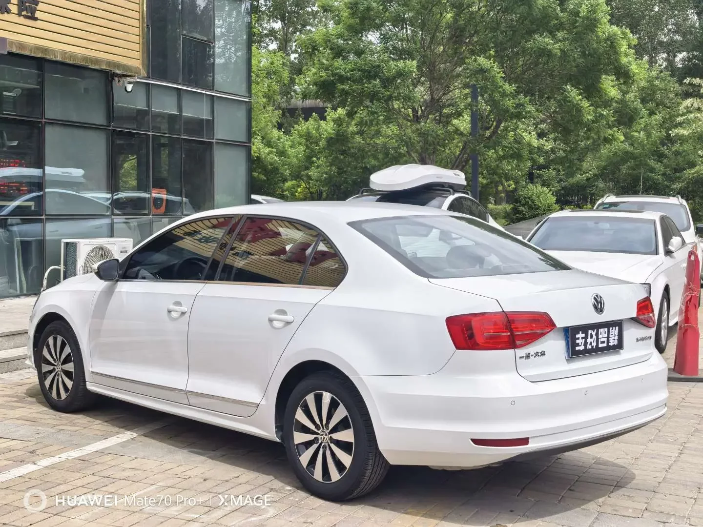 Volkswagen Sagitar
