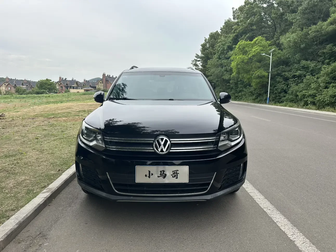 Volkswagen Tiguan (Tharu)