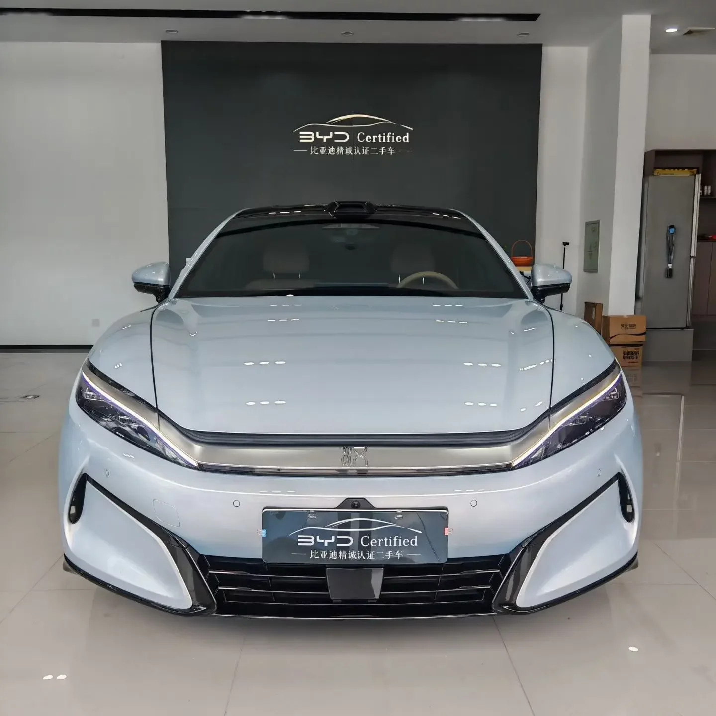BYD Han L EV
