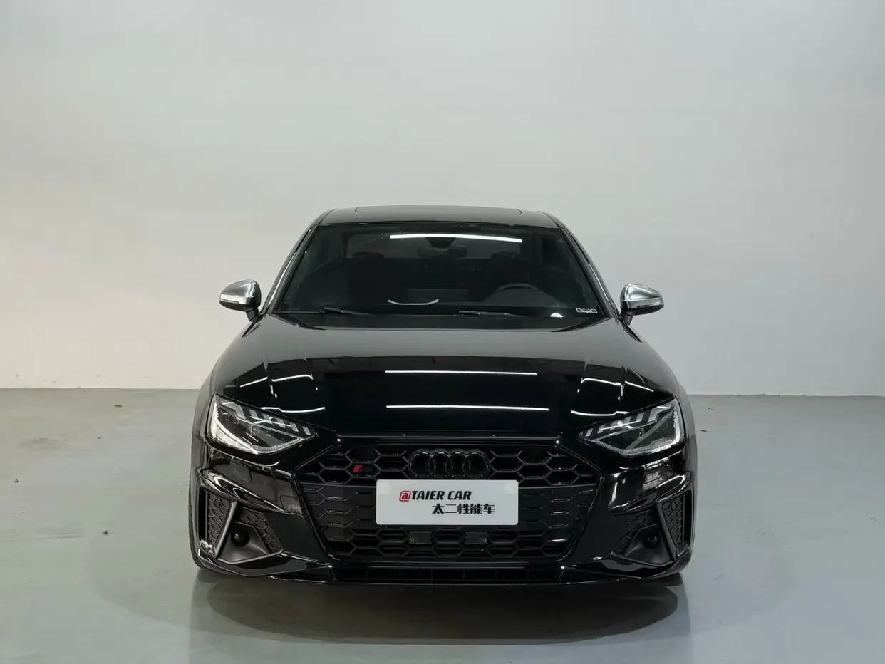 Audi S4