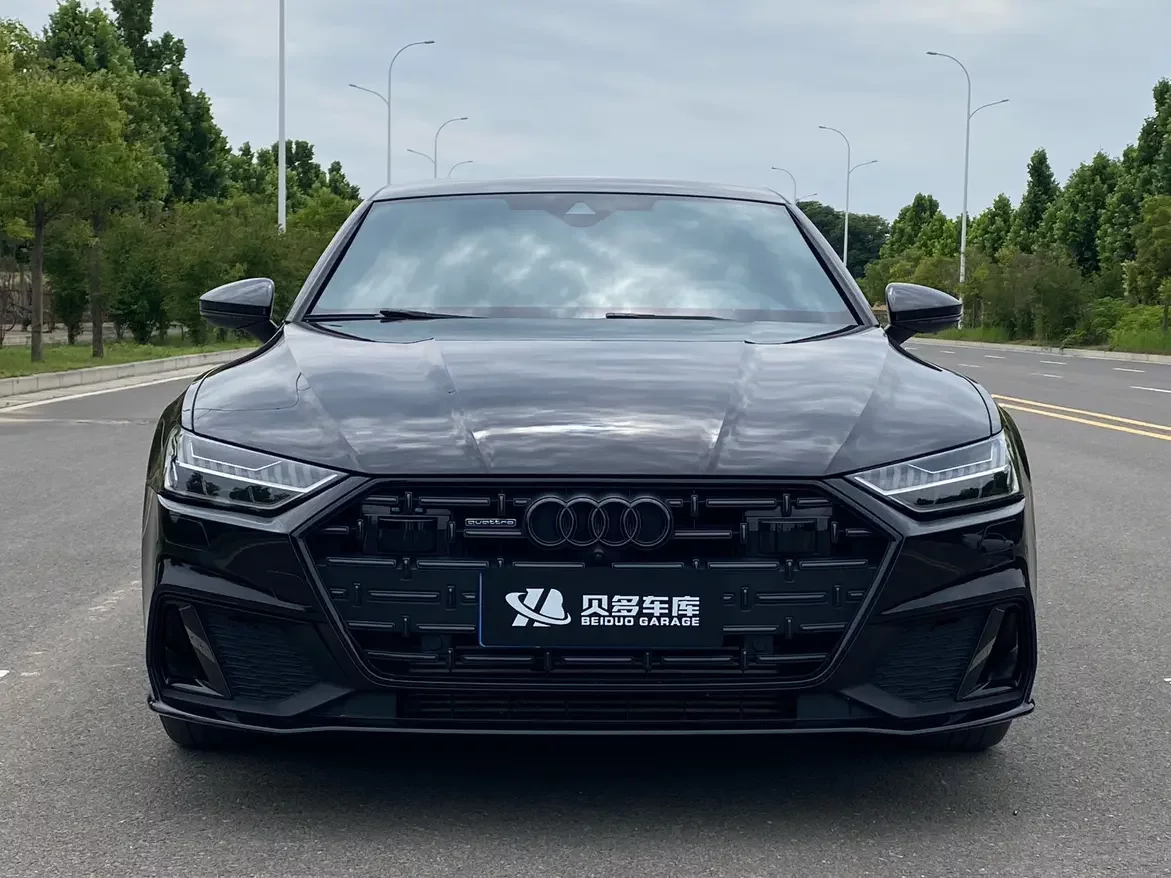 Audi A7L