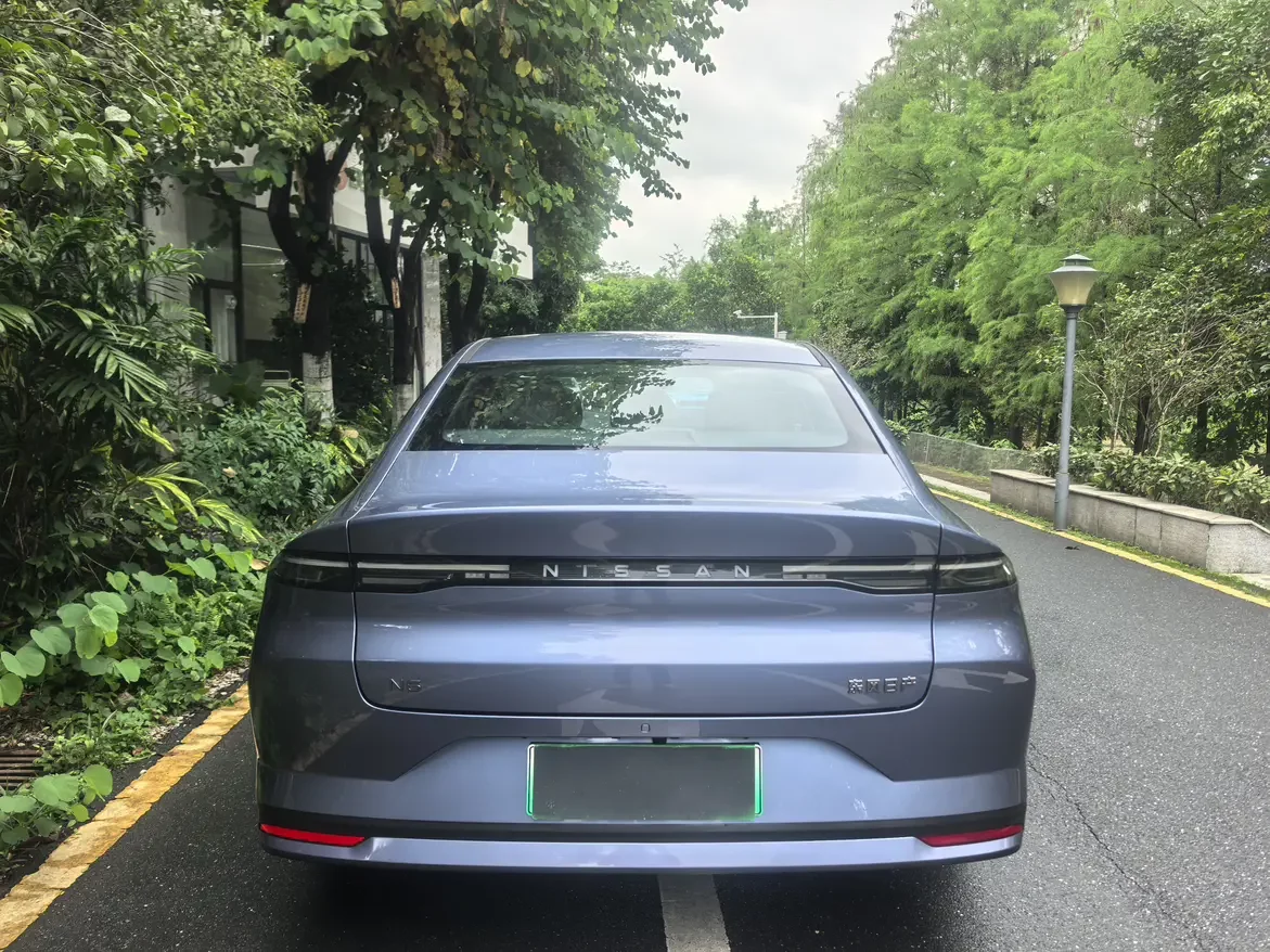 Nissan N6