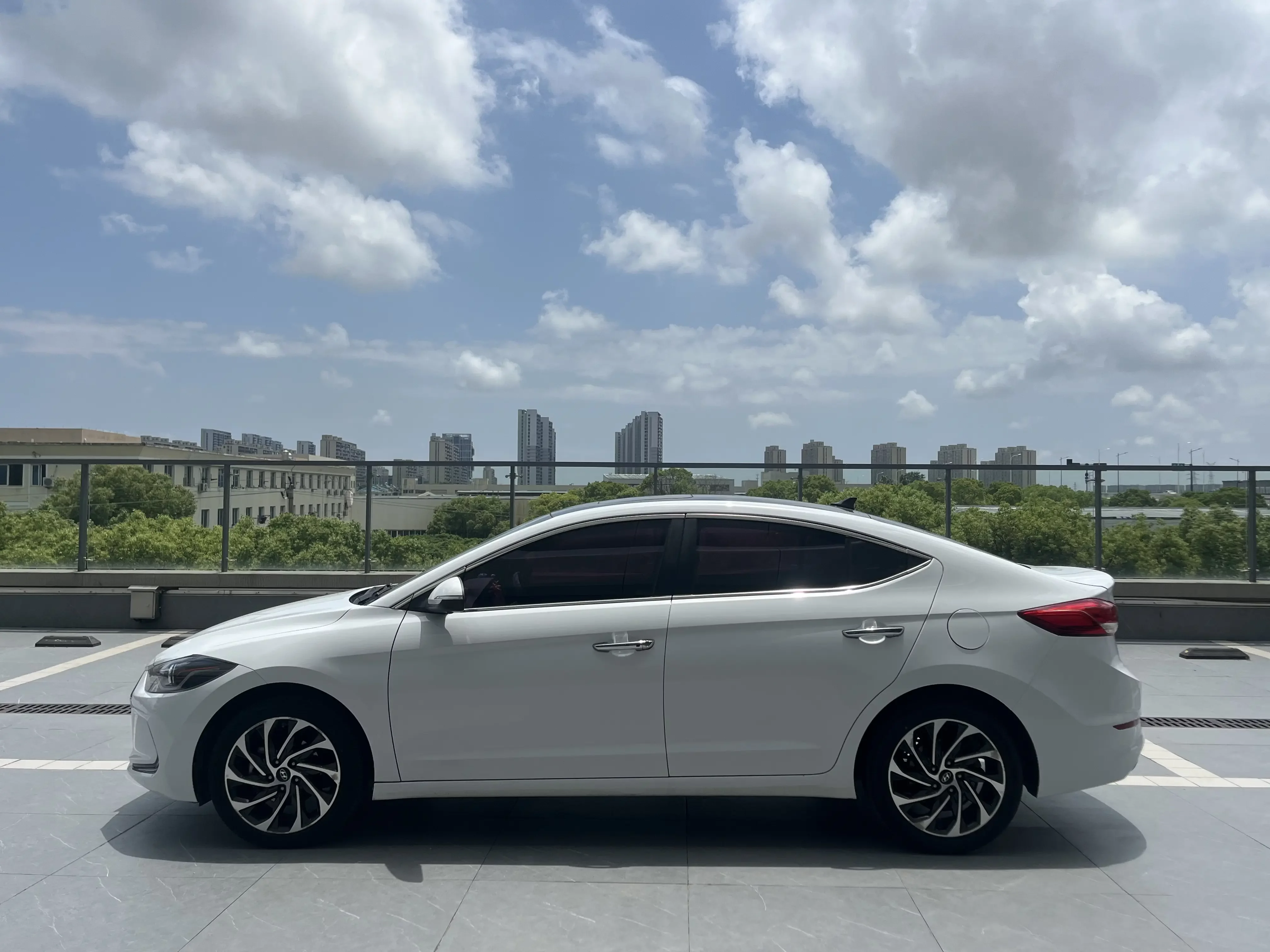 Hyundai lead