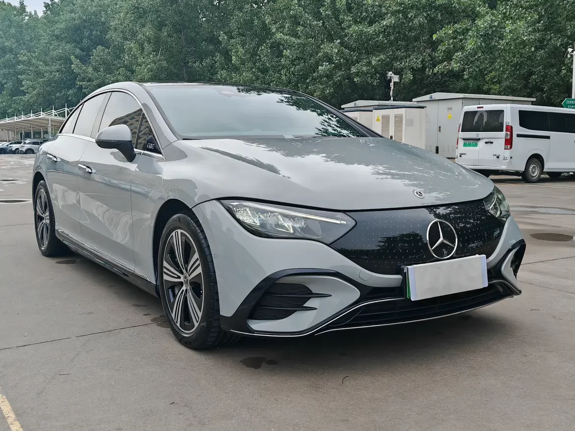 Mercedes-Benz EQE
