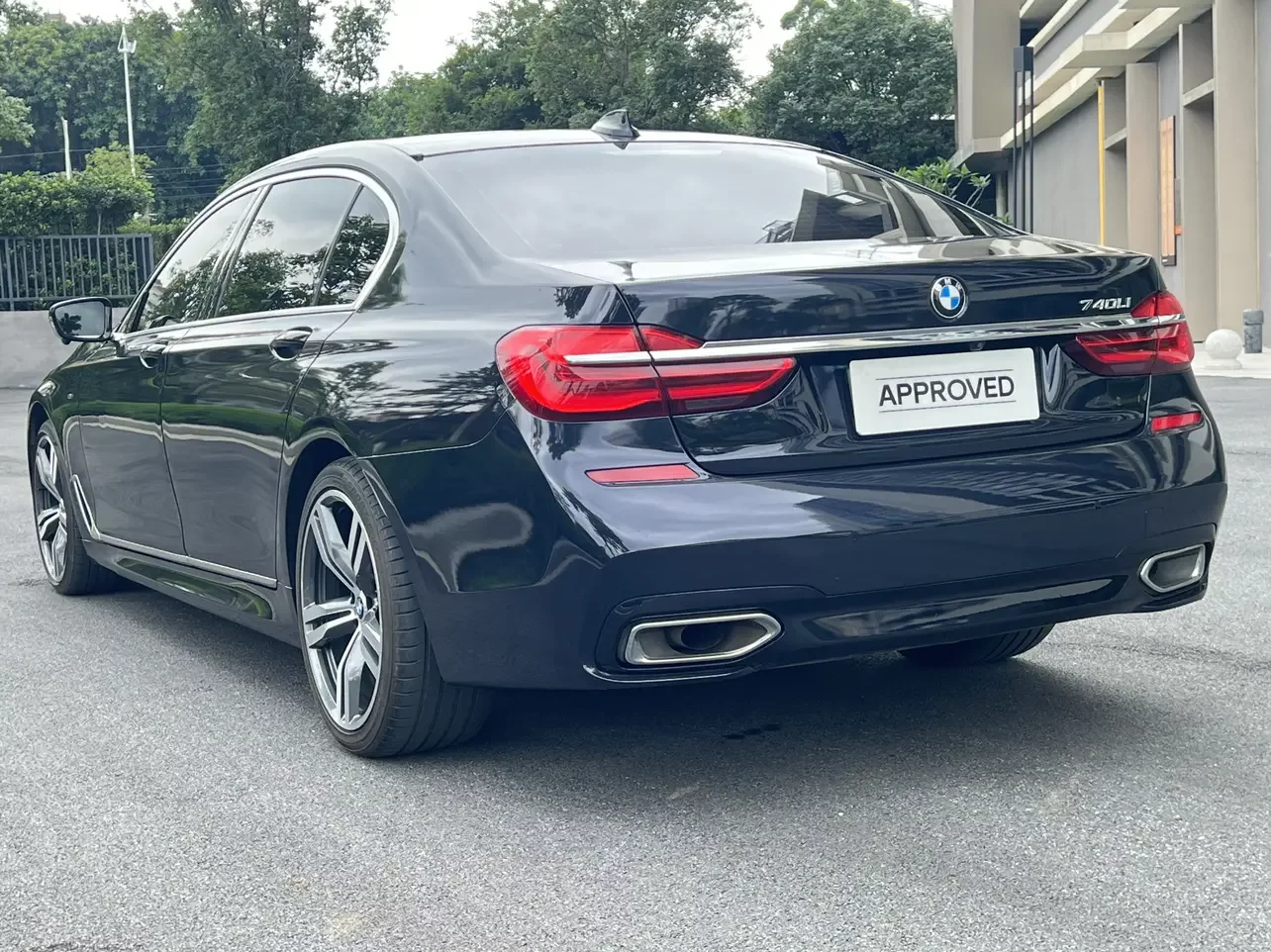 BMW 7 Series