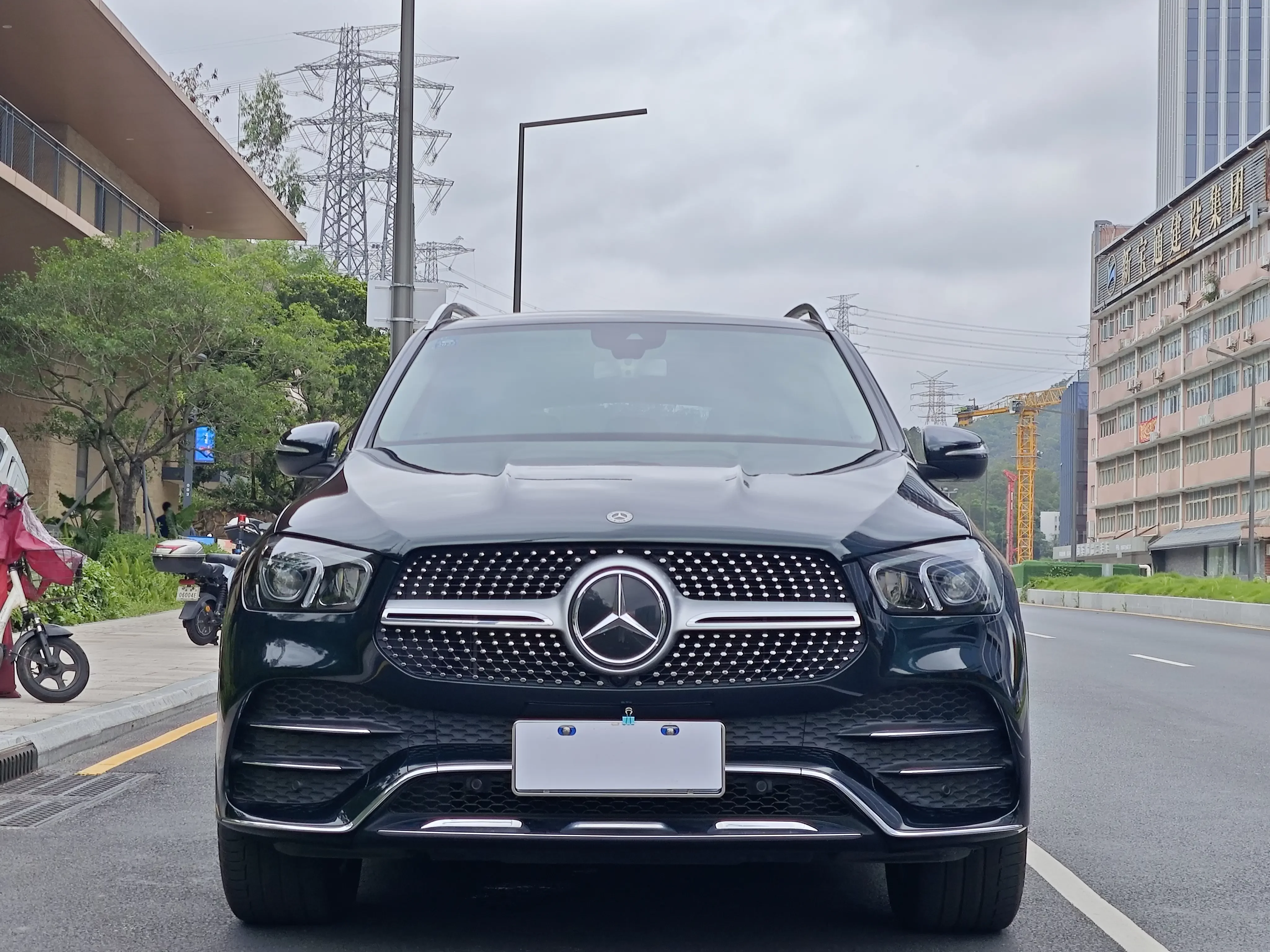 Mercedes-Benz GLE (Imported)
