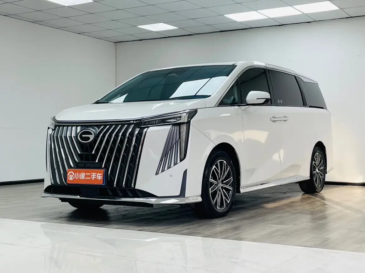 GAC Trumpchi M8