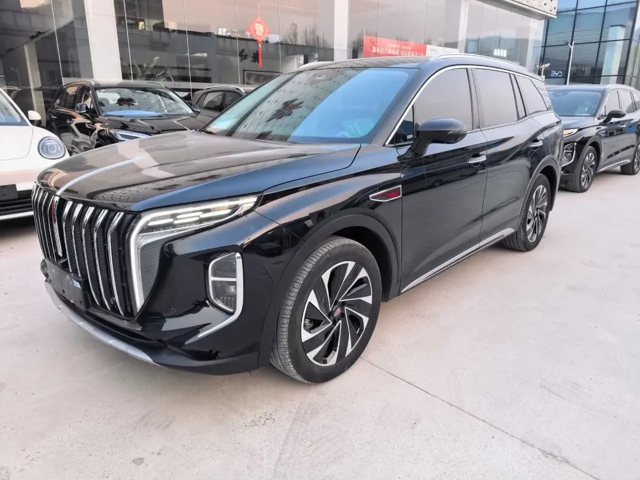Hongqi HS7 PHEV