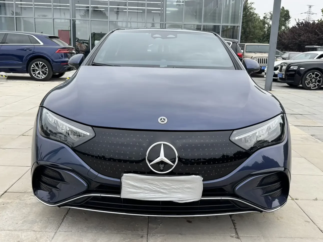 Mercedes-Benz EQE