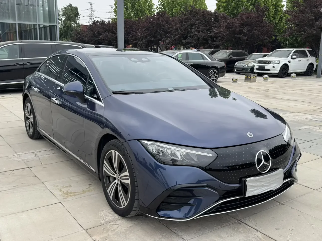 Mercedes-Benz EQE