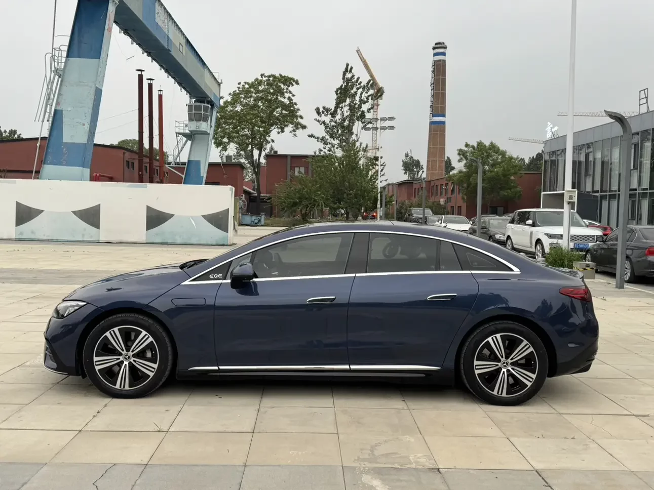 Mercedes-Benz EQE