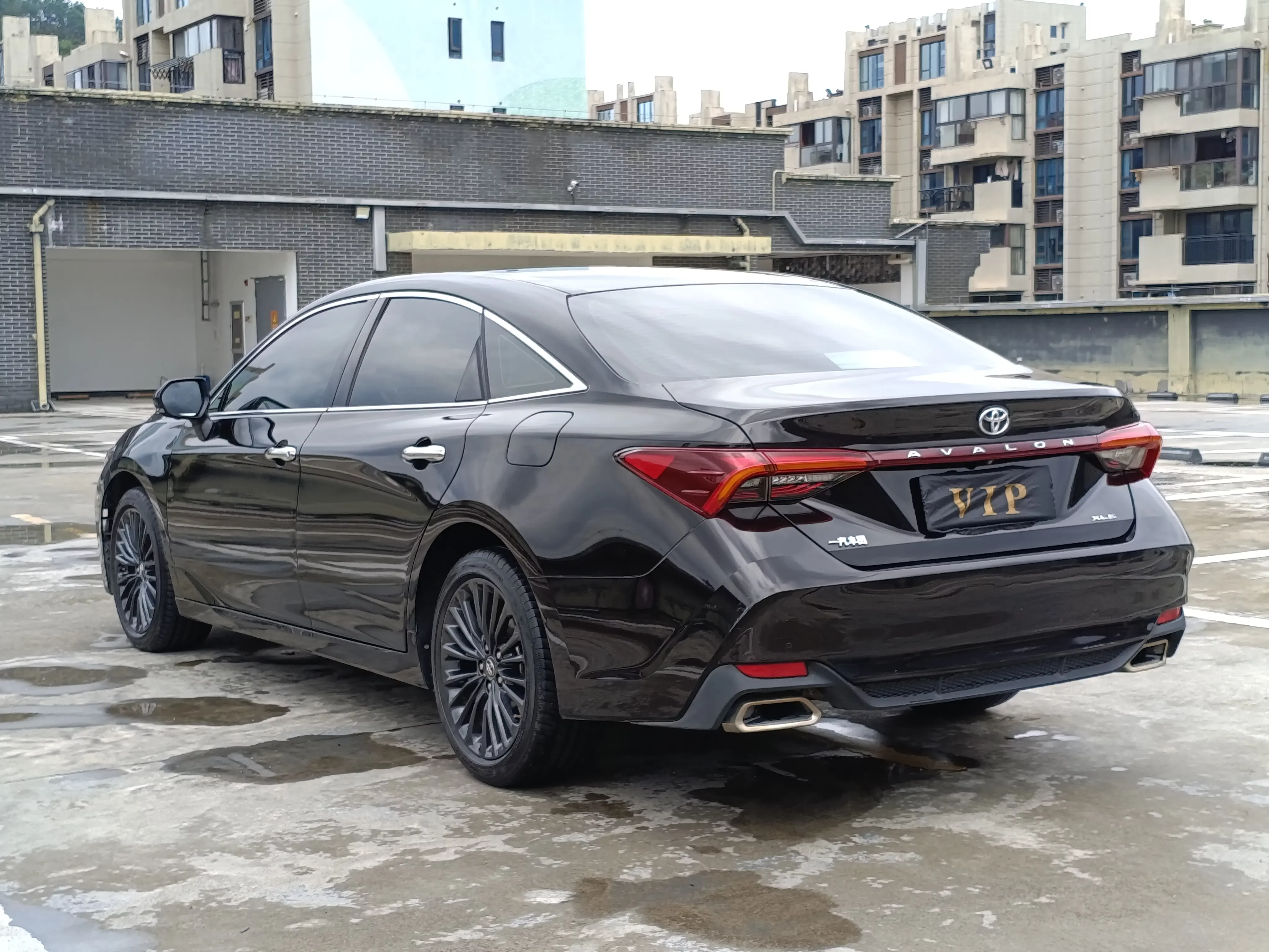 Toyota Avalon