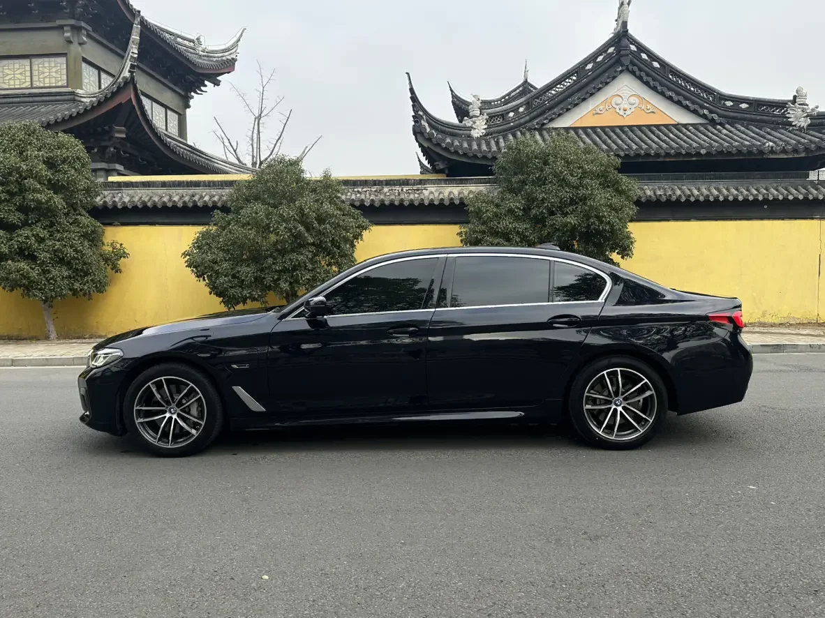 BMW 5 Series PHEV