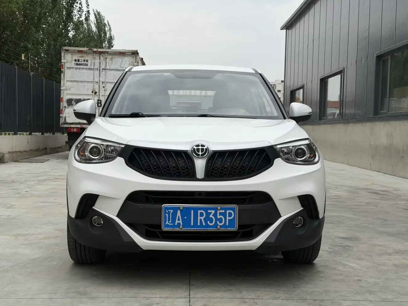 Brilliance China V3
