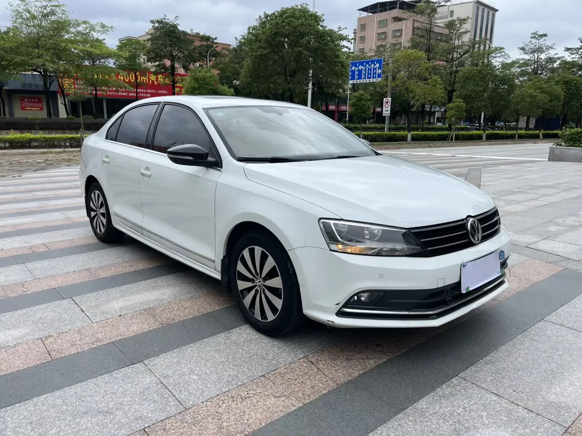 Volkswagen Sagitar