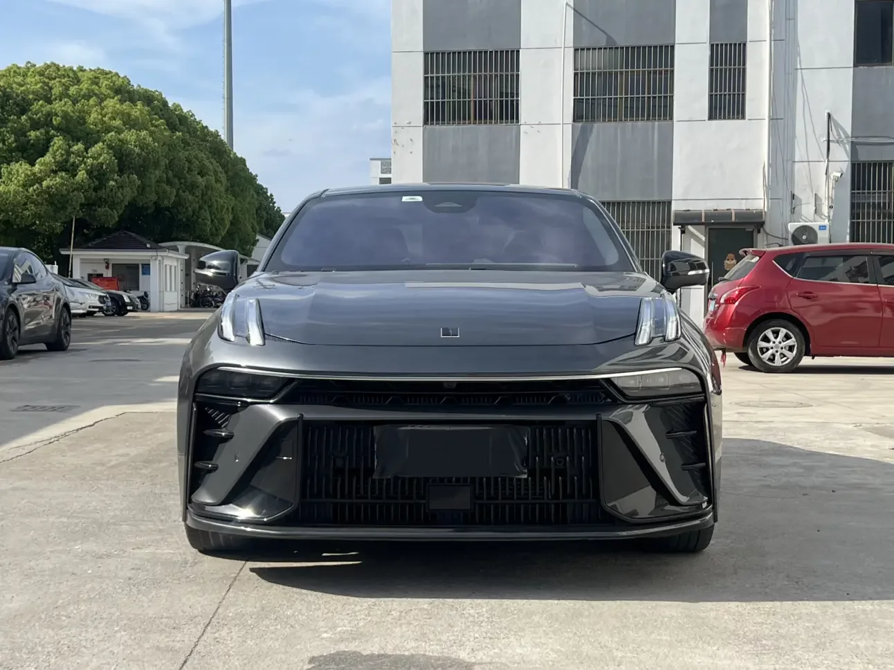 Lynk & Co 03
