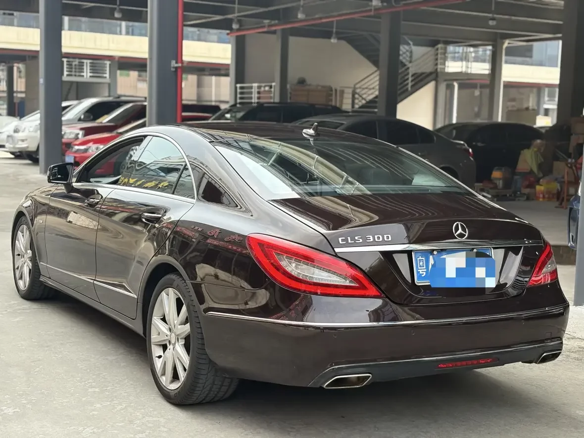 Mercedes-Benz CLS