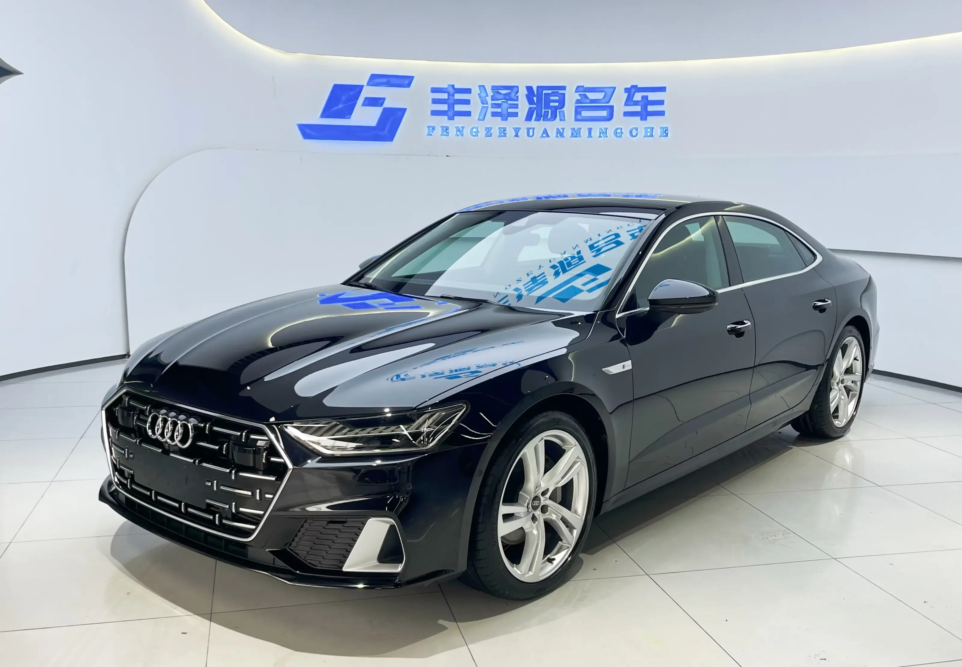 Audi A7L