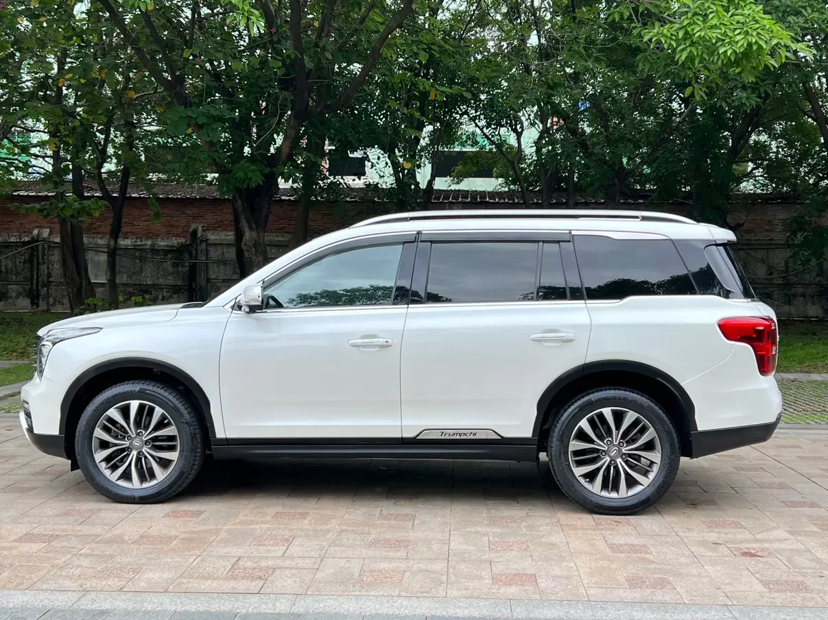 GAC Trumpchi GS8