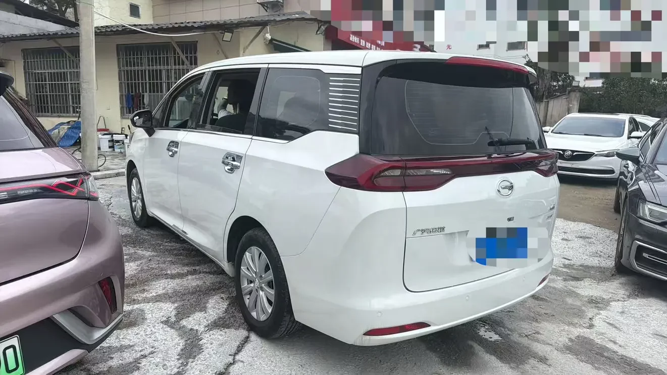 GAC Trumpchi M6