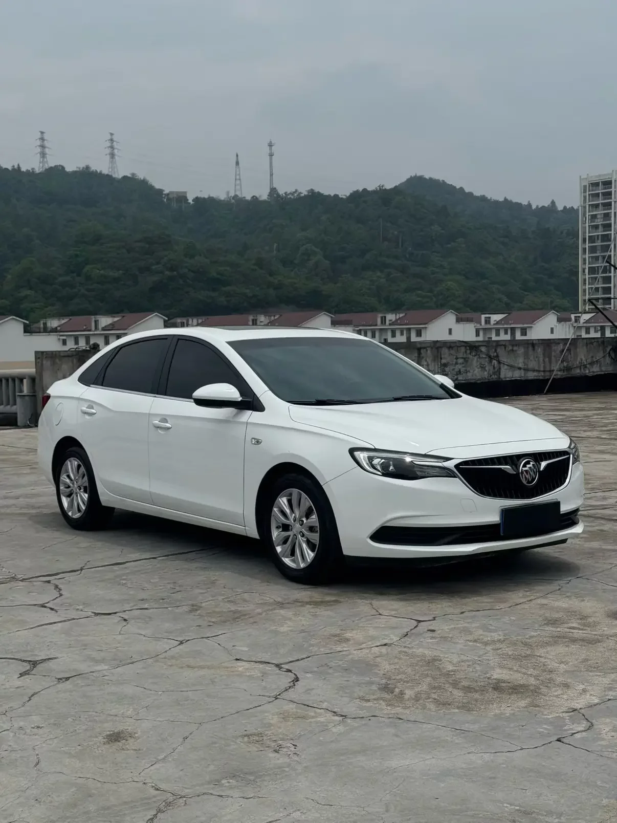Buick Yinglang