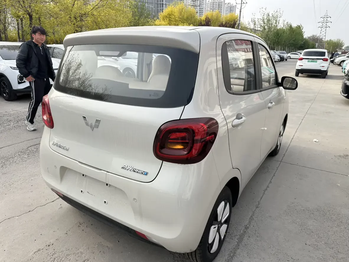 Wuling Hongguang MINIEV